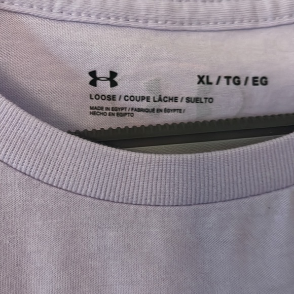 Under armor, light, purple lilac, extra large rise & thrive shirt - Picture 3 of 4